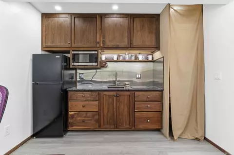 Kitchen - 21179 Sutherland Dam Rd, Ramona, CA 92065 photo 6 of 6