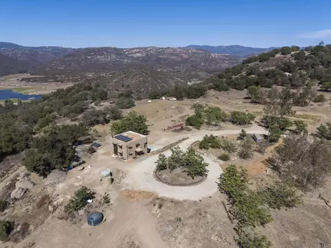 View/Area - 21179 Sutherland Dam Rd, Ramona, CA 92065 photo 5 of 5
