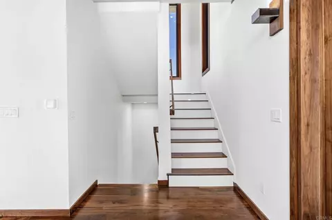 Entry Way - 21179 Sutherland Dam Rd, Ramona, CA 92065 photo 2 of 4