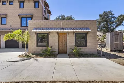 Exterior - 21179 Sutherland Dam Rd, Ramona, CA 92065 photo 9 of 21