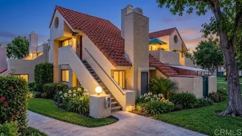 321 N Melrose Dr #B, Vista, CA 92083