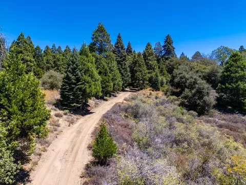22940 E Grade Rd, Palomar Mountain, CA 92060