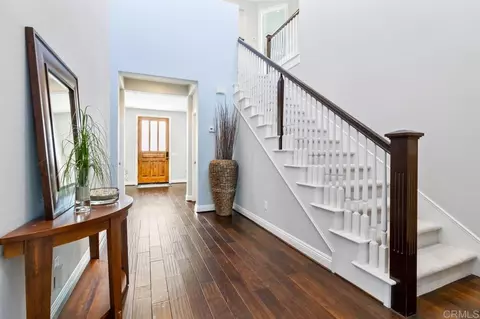 Entry Way - 6318 Huntington Dr, Carlsbad, CA 92009 photo 1 of 3