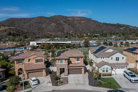 View/Area - 35534 Asturian Way, Fallbrook, CA 92028 photo 2 of 16