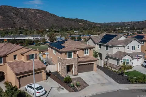 View/Area - 35534 Asturian Way, Fallbrook, CA 92028 photo 8 of 16