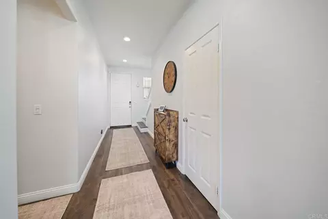 Entry Way - 35534 Asturian Way, Fallbrook, CA 92028 photo 2 of 3