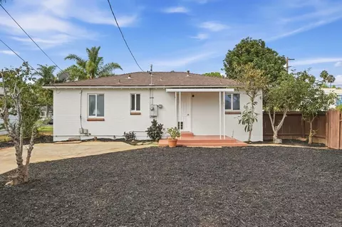 Exterior - 1902 S Freeman St, Oceanside, CA 92054 photo 3 of 7