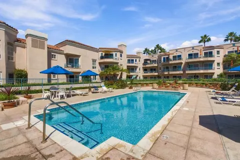 Exterior - 400 N Pacific St #107, Oceanside, CA 92054 photo 7 of 8