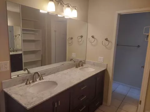 3147 Camino Crest Dr, Oceanside, CA 92056 photo 5