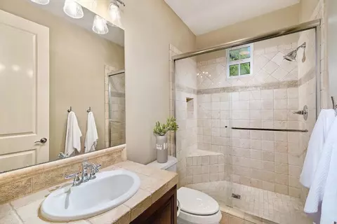 Bath - 6936 Sitio Cordero, Carlsbad, CA 92009 photo 1 of 4