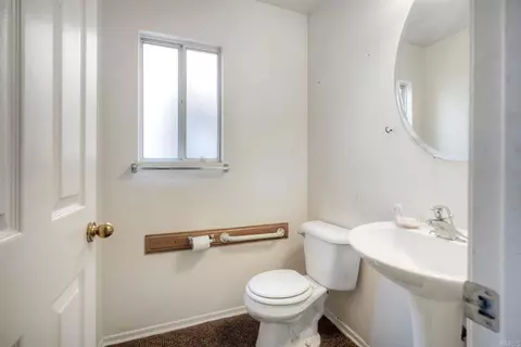 Bath - 32033 Arlington Cir, Bonsall, CA 92003 photo 1 of 2