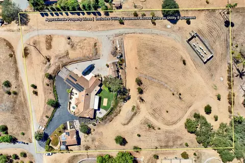 View/Area - 4057 Ladera Vis, Fallbrook, CA 92028 photo 6 of 7