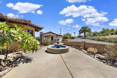 Exterior - 4057 Ladera Vis, Fallbrook, CA 92028 photo 3 of 14