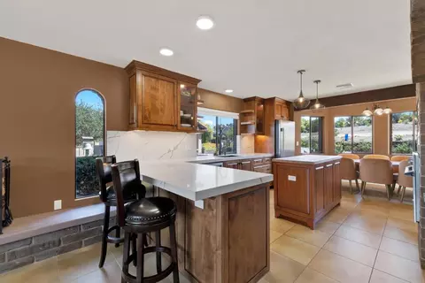 Kitchen - 4057 Ladera Vis, Fallbrook, CA 92028 photo 1 of 7