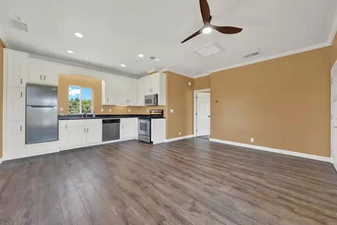 Living - 4057 Ladera Vis, Fallbrook, CA 92028 photo 8 of 10
