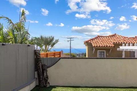 Exterior - 3684 Maria Ln, Carlsbad, CA 92008 photo 10 of 14