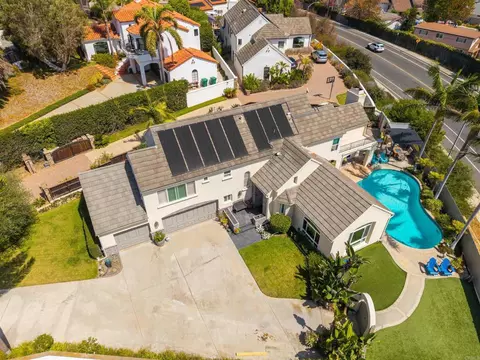 View/Area - 3684 Maria Ln, Carlsbad, CA 92008 photo 6 of 12