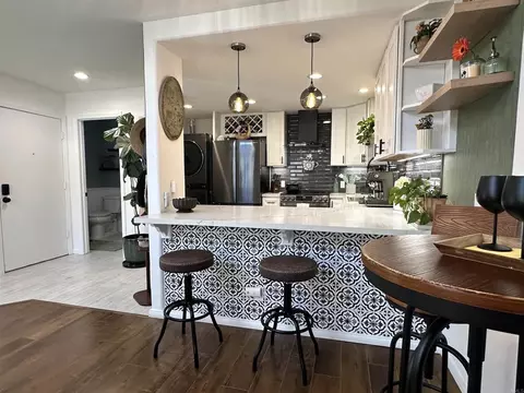 744 Eastshore Ter # 102, Chula Vista, CA 91913