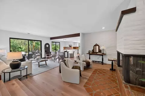 Living - 2223 El Camino Del Norte, Encinitas, CA 92024 photo 3 of 4