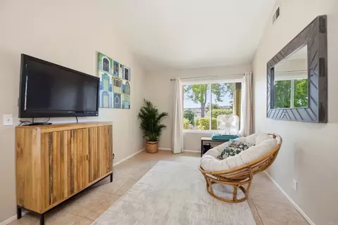 Living - 3553 Coconut Way, Oceanside, CA 92058 photo 2 of 2
