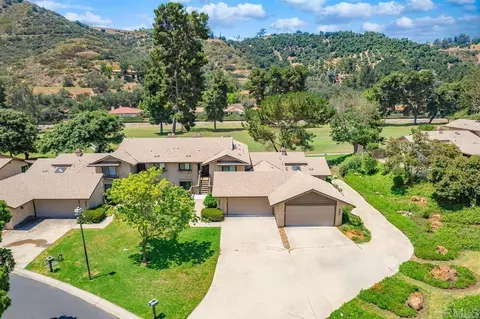 View/Area - 4129 Cyprus Island Ct, Fallbrook, CA 92028 photo 1 of 4