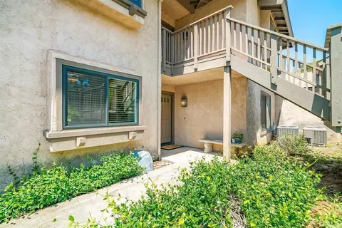 Exterior - 4129 Cyprus Island Ct, Fallbrook, CA 92028 photo 3 of 14