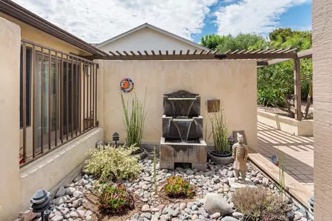 Exterior - 2521 Ardath Ct, La Jolla, CA 92037 photo 15 of 16