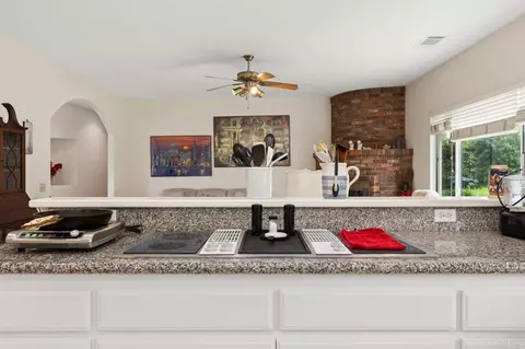 Kitchen - 1773 Green Briar, Fallbrook, CA 92028 photo 2 of 4