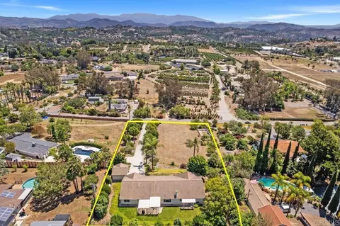 View/Area - 1773 Green Briar, Fallbrook, CA 92028 photo 10 of 10