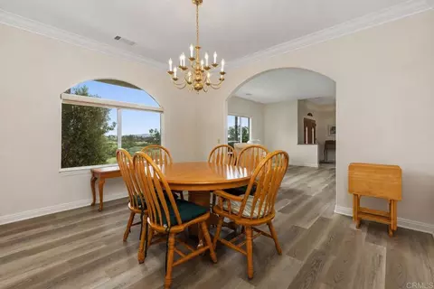 Dining - 1773 Green Briar, Fallbrook, CA 92028 photo 2 of 4