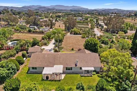 View/Area - 1773 Green Briar, Fallbrook, CA 92028 photo 5 of 10