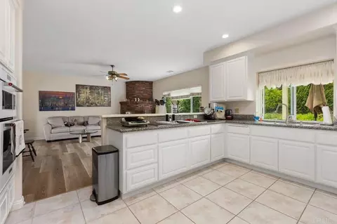 Kitchen - 1773 Green Briar, Fallbrook, CA 92028 photo 4 of 4
