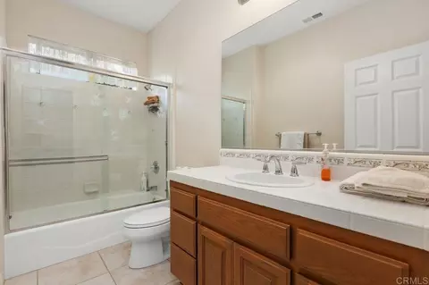 Bath - 1773 Green Briar, Fallbrook, CA 92028 photo 1 of 4