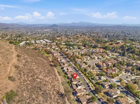 View/Area - 1832 Loreto, Escondido, CA 92027 photo 9 of 10
