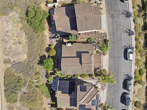 View/Area - 1832 Loreto, Escondido, CA 92027 photo 4 of 10