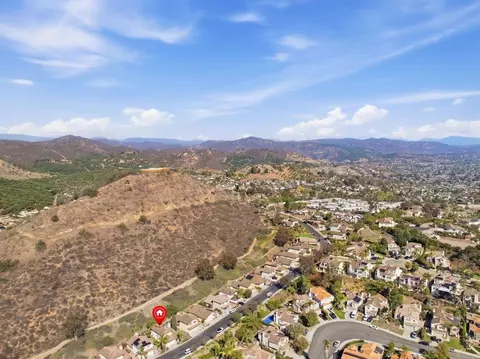 View/Area - 1832 Loreto, Escondido, CA 92027 photo 7 of 10