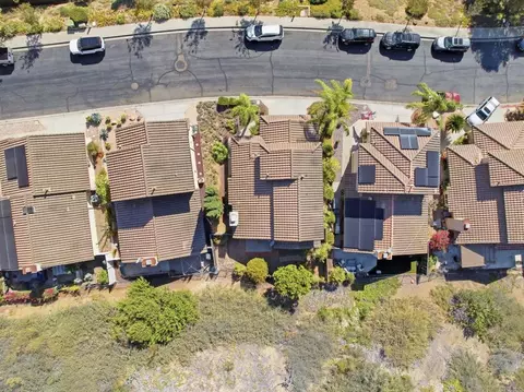 View/Area - 1832 Loreto, Escondido, CA 92027 photo 6 of 10