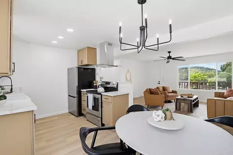 Dining - 895 Jamacha Rd, El Cajon, CA 92019 photo 3 of 4