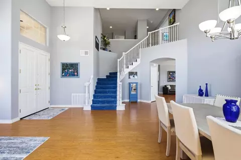 Entry Way - 5205 Palmera Dr, Oceanside, CA 92056 photo 1 of 2