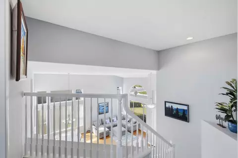 Entry Way - 5205 Palmera Dr, Oceanside, CA 92056 photo 2 of 2
