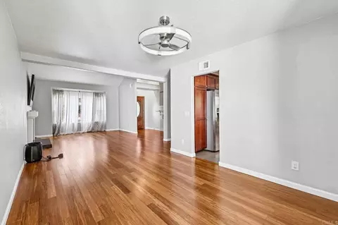 Living - 10168 Diamond Head Ct, Spring Valley, CA 91977 photo 4 of 9
