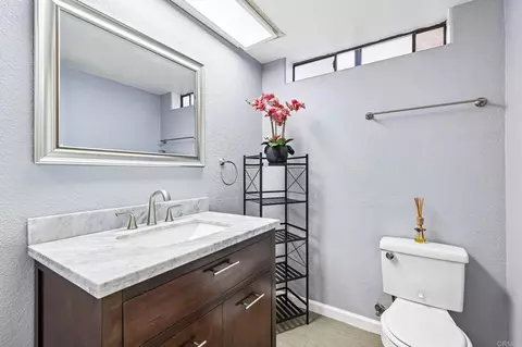 Bath - 10168 Diamond Head Ct, Spring Valley, CA 91977 photo 1 of 6