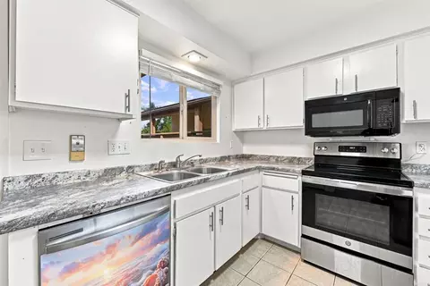Kitchen - 4394 Albatross Way, Oceanside, CA 92057 photo 1 of 2