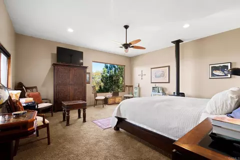 Bedroom - 2810 Three Peaks Ln, Julian, CA 92036 photo 4 of 5