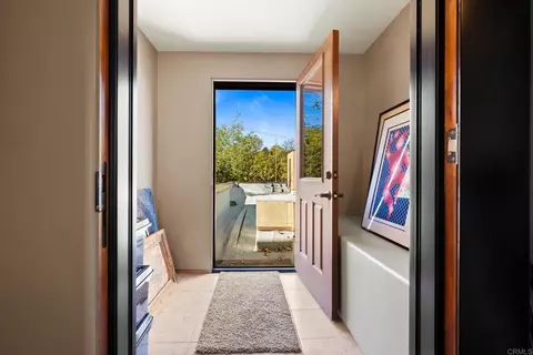 Entry Way - 2810 Three Peaks Ln, Julian, CA 92036 photo 4 of 5