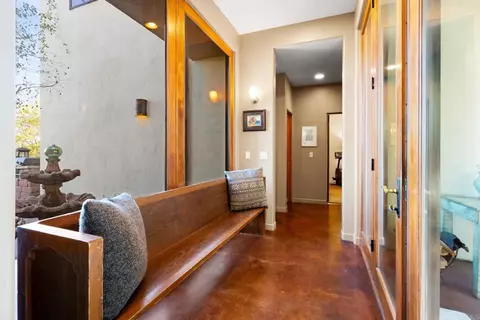 Entry Way - 2810 Three Peaks Ln, Julian, CA 92036 photo 2 of 5