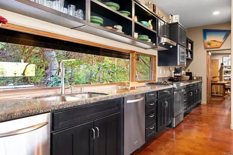Kitchen - 2810 Three Peaks Ln, Julian, CA 92036 photo 1 of 3