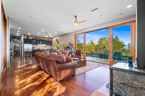 Living - 2810 Three Peaks Ln, Julian, CA 92036 photo 1 of 6