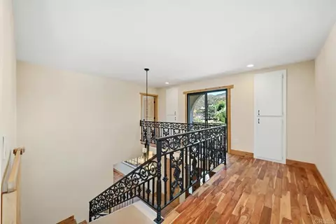 Entry Way - 1820 Elevado Rd, Vista, CA 92084 photo 2 of 2