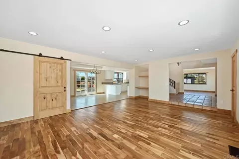 Living - 1820 Elevado Rd, Vista, CA 92084 photo 3 of 6